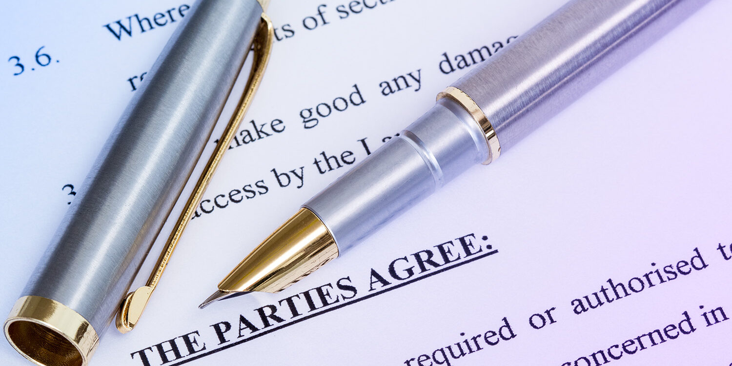Metal pen with agreement between landlord and tenant